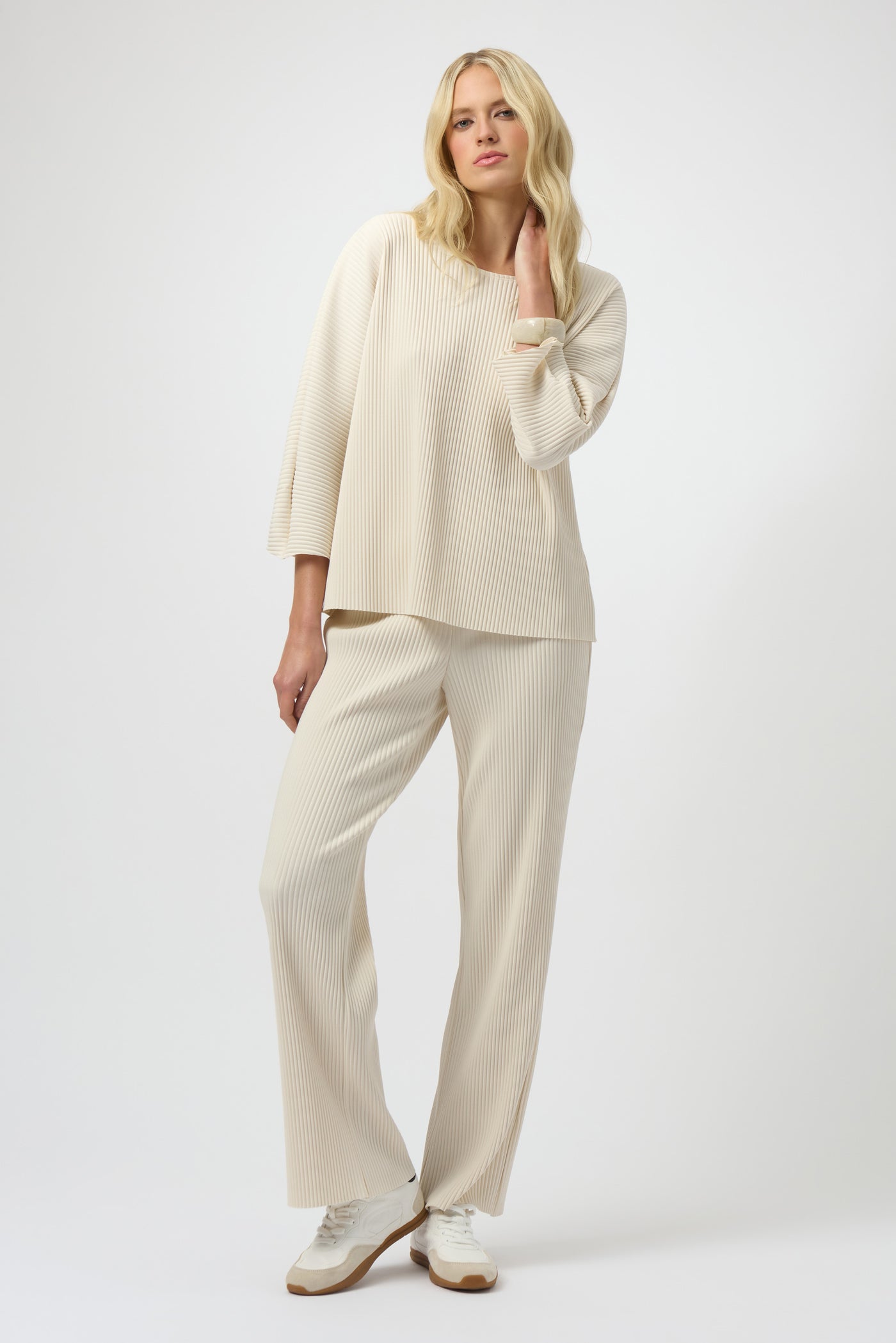 Pleated Scuba Crepe Wide-Leg Pants Joseph Ribkoff