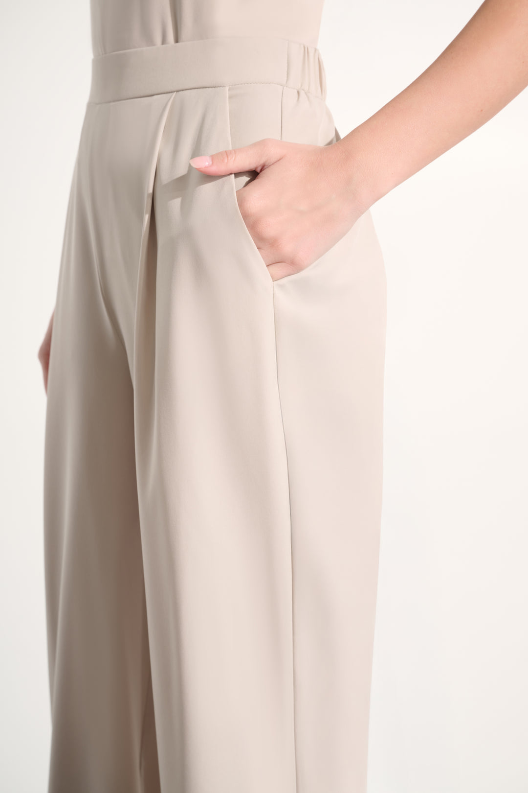 Joseph Ribkoff Stretch Woven Pull-On Wide Leg Pants 262622 – Dream