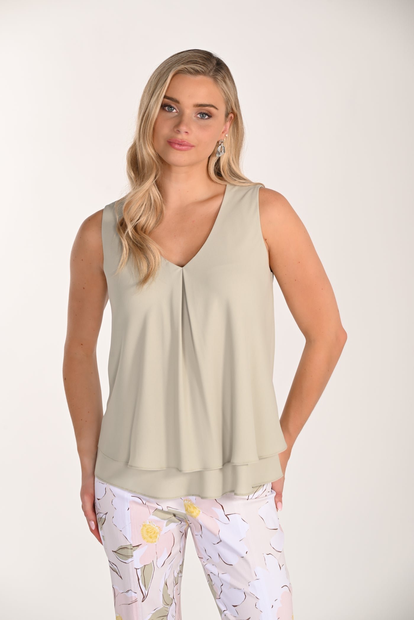 Sleeveless Basic Camisole Frank Lyman