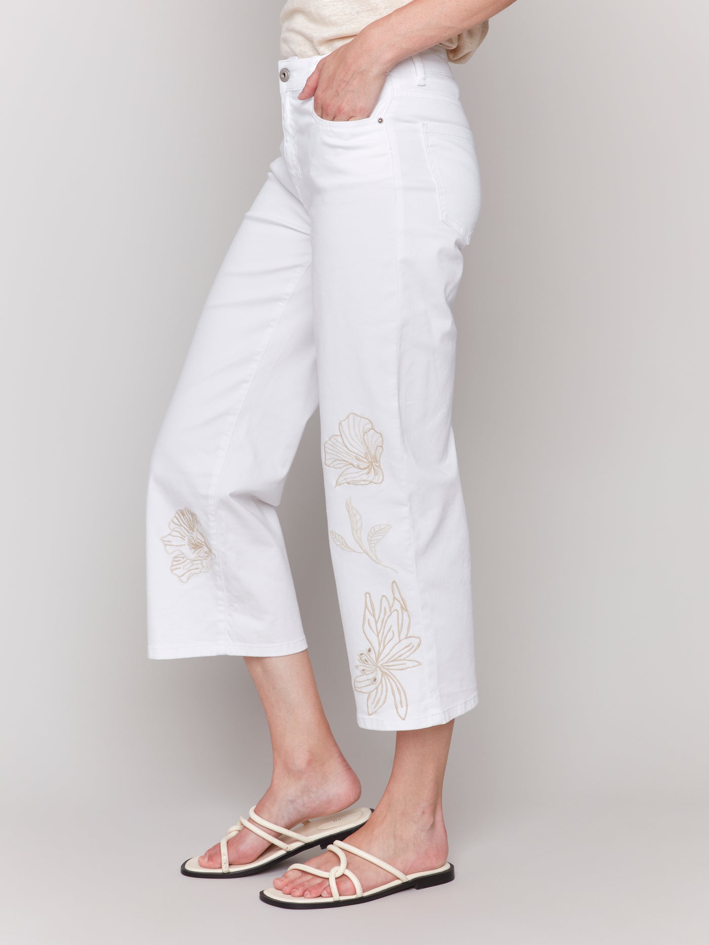 Floral Embroidered Cropped Flare Twill Pants