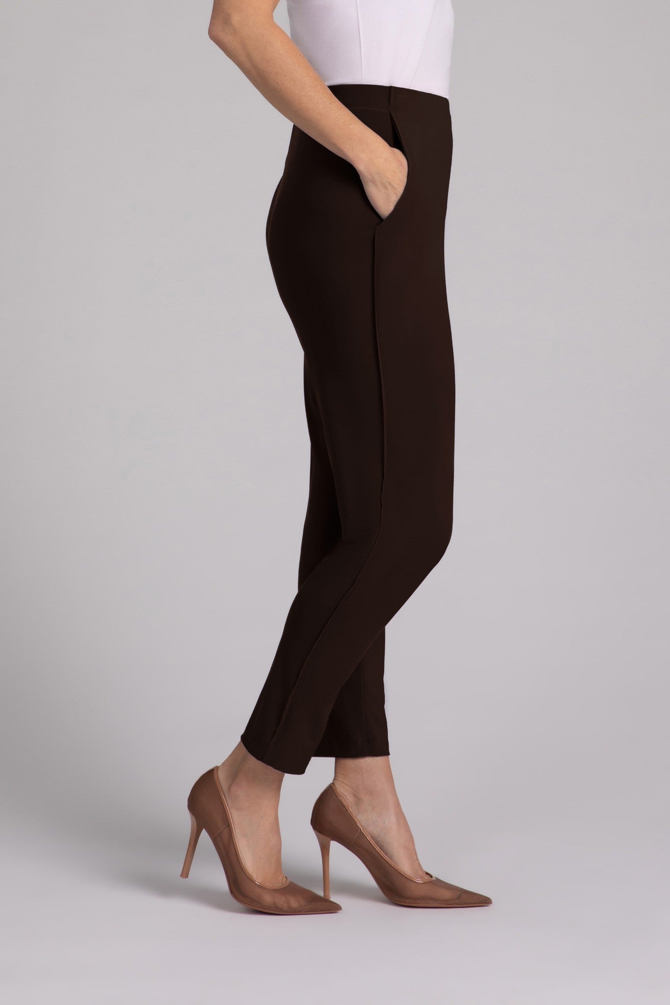 Flounce Pencil Pant Sympli