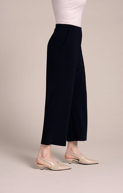 Nu Straight Leg Crop Pants Sympli